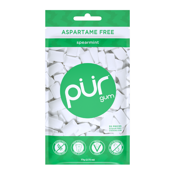 Packaging of PUR gum with spearmint flavor on a white background